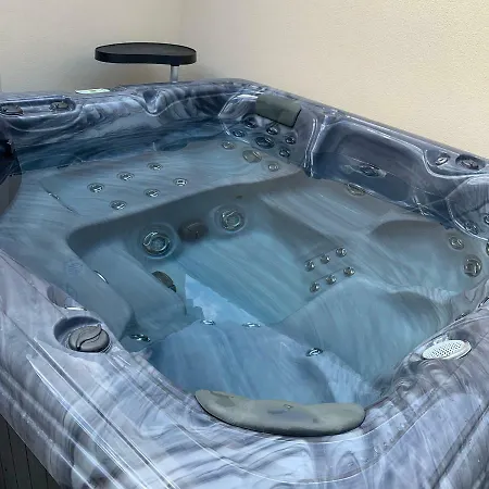 Sylina Spa Avec Jacuzzi Prive Villeblevin Exterior photo