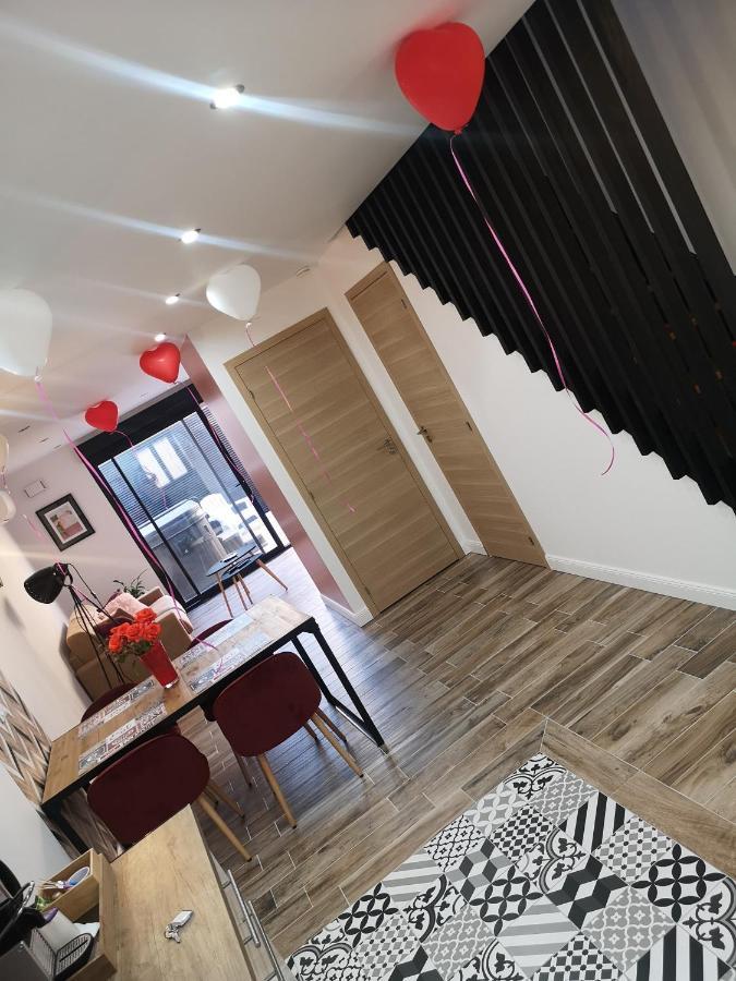 Vakantiehuis Sylina Avec Jacuzzi Prive Villeblevin